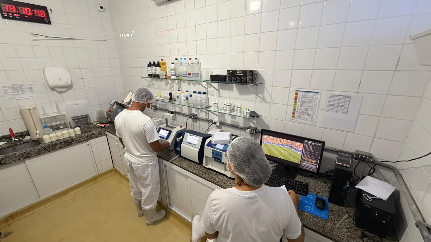 Laboratório de análise do leite