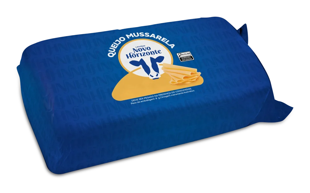 Embalagem de Queijo Mussarela Novo Horizonte (mockup)